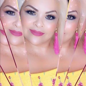 Meet me!! thanks for stopping by,